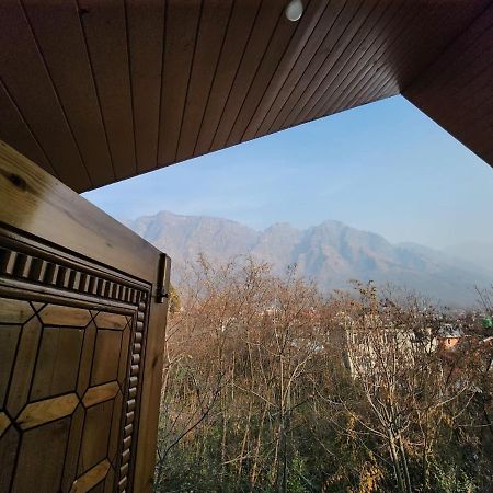 Srinagar Group Of Hotels Екстериор снимка