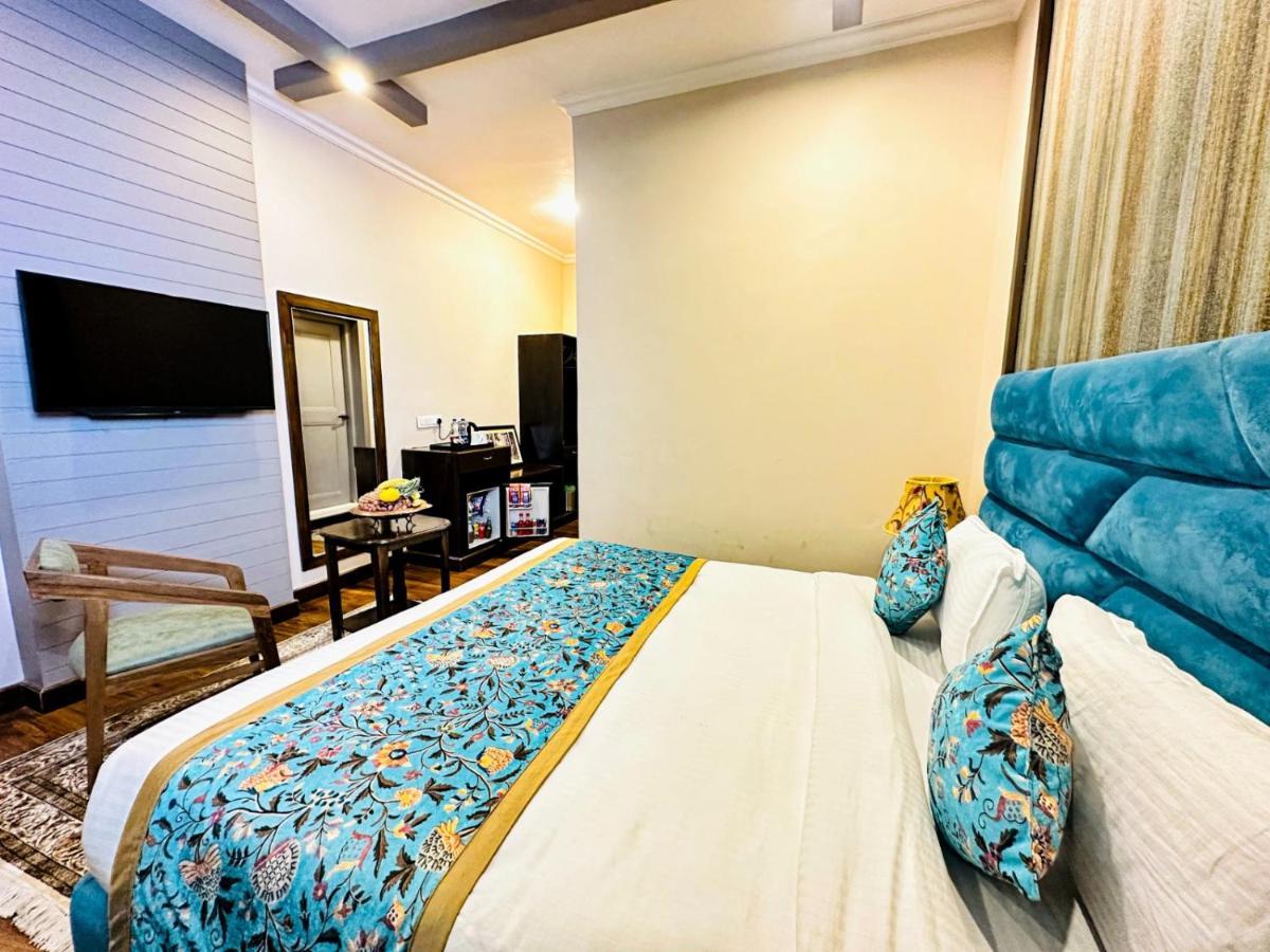 Srinagar Group Of Hotels Екстериор снимка