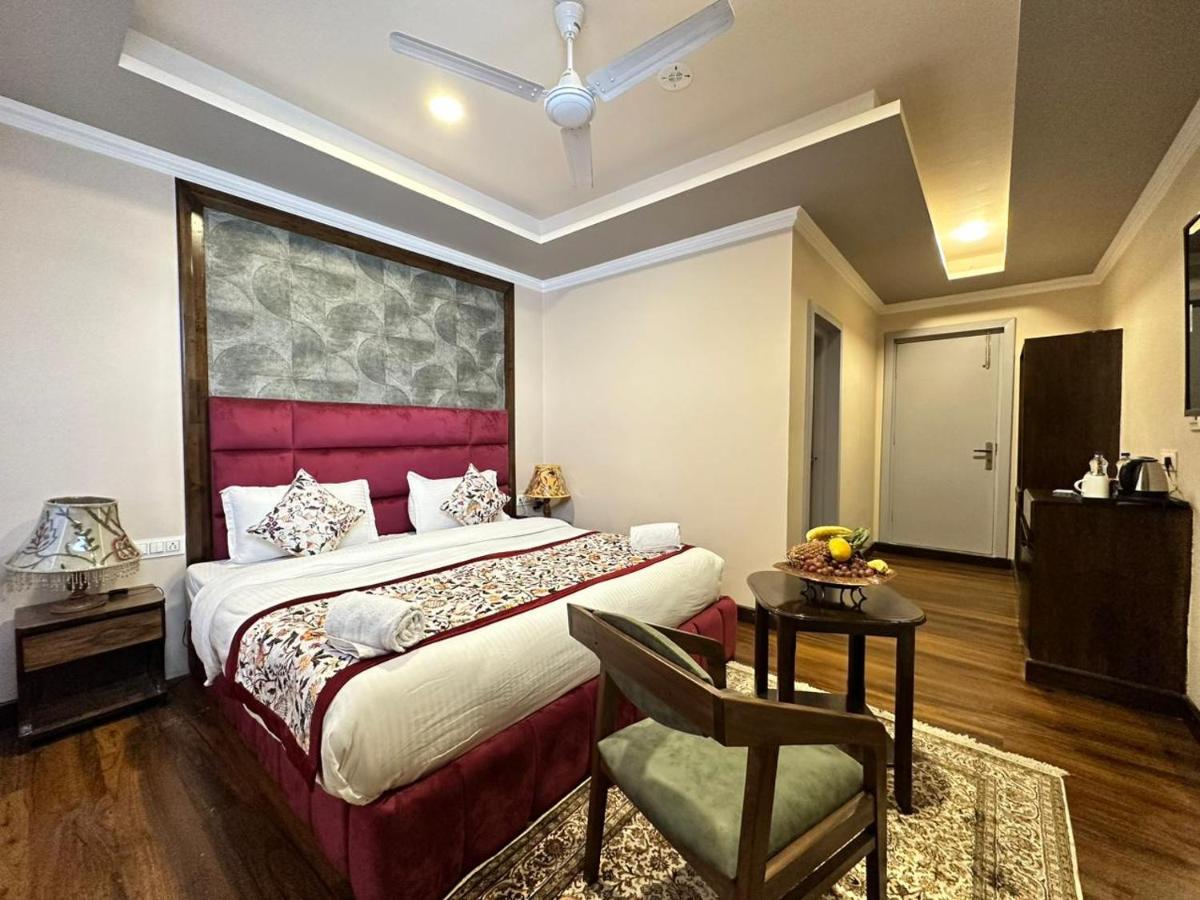Srinagar Group Of Hotels Екстериор снимка