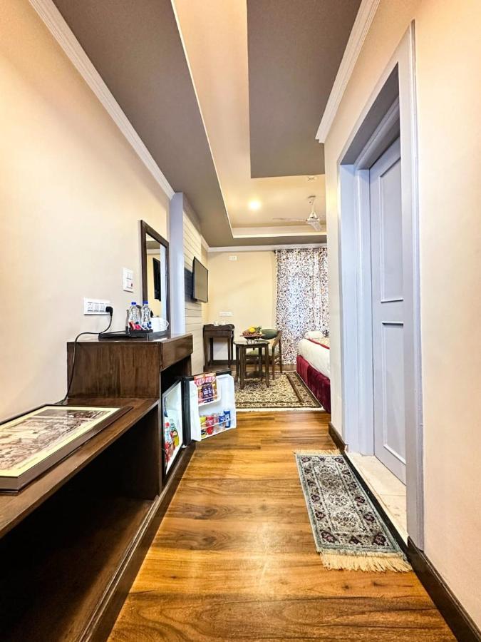 Srinagar Group Of Hotels Екстериор снимка